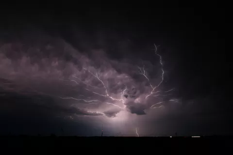 Ground photograph of spider lightning. 