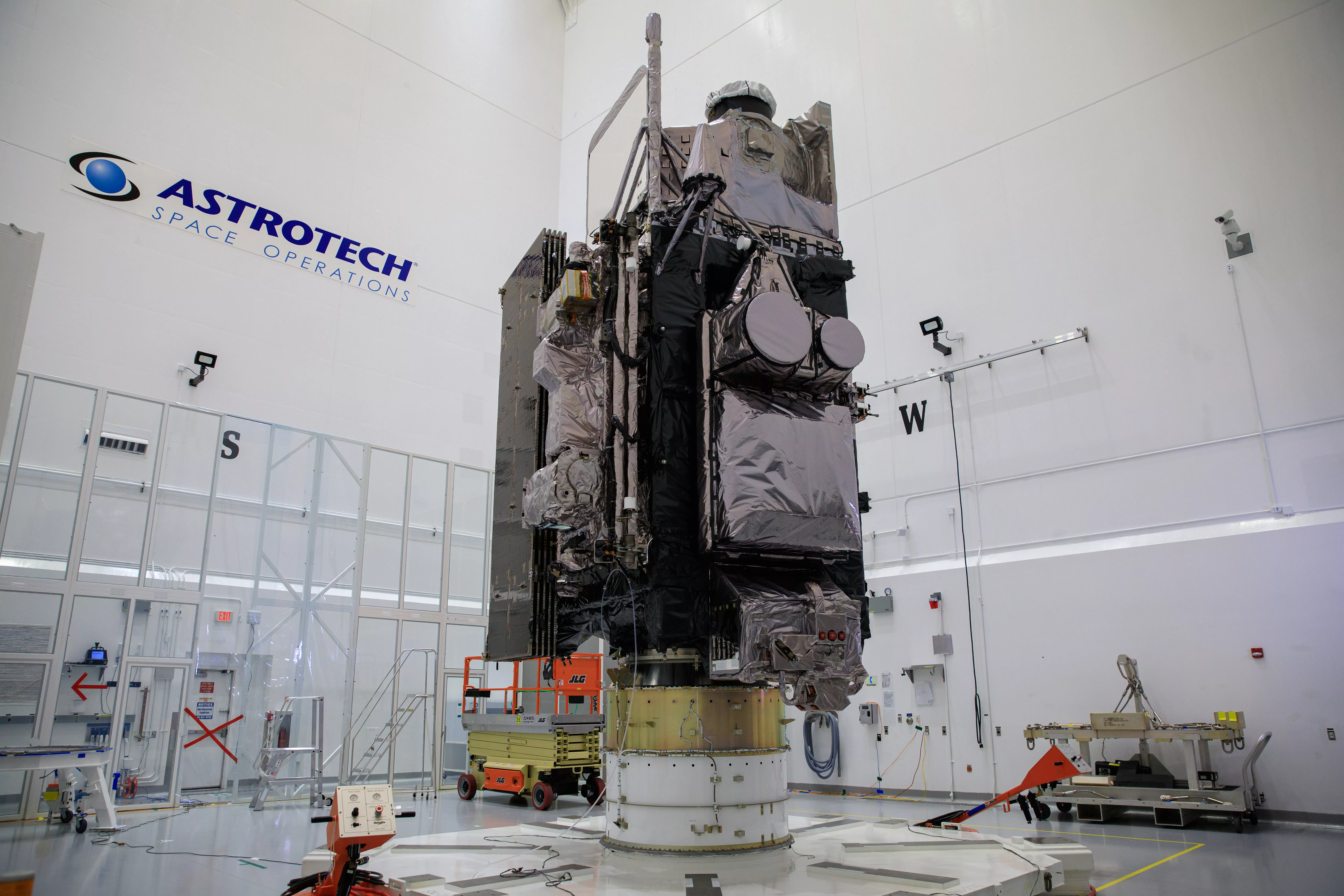 GOES-T Preparing for Encapsulation