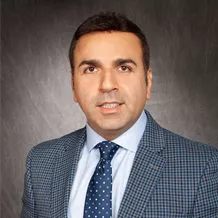 Dr Ross Nazari