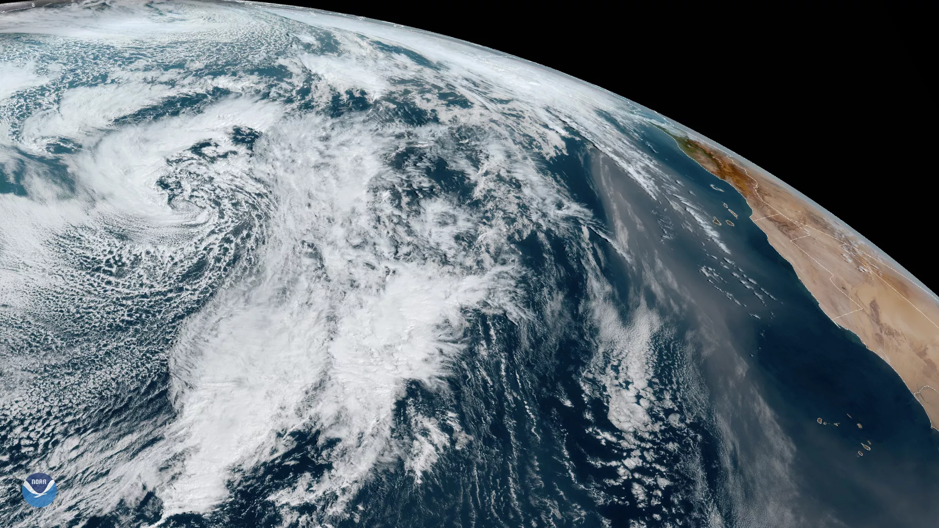 Image of Saharan Dust moving over the atlantic.